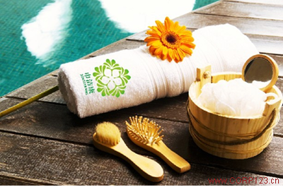 巾潔康消毒毛巾加盟 開(kāi)啟爆炸式財(cái)富新機(jī)遇